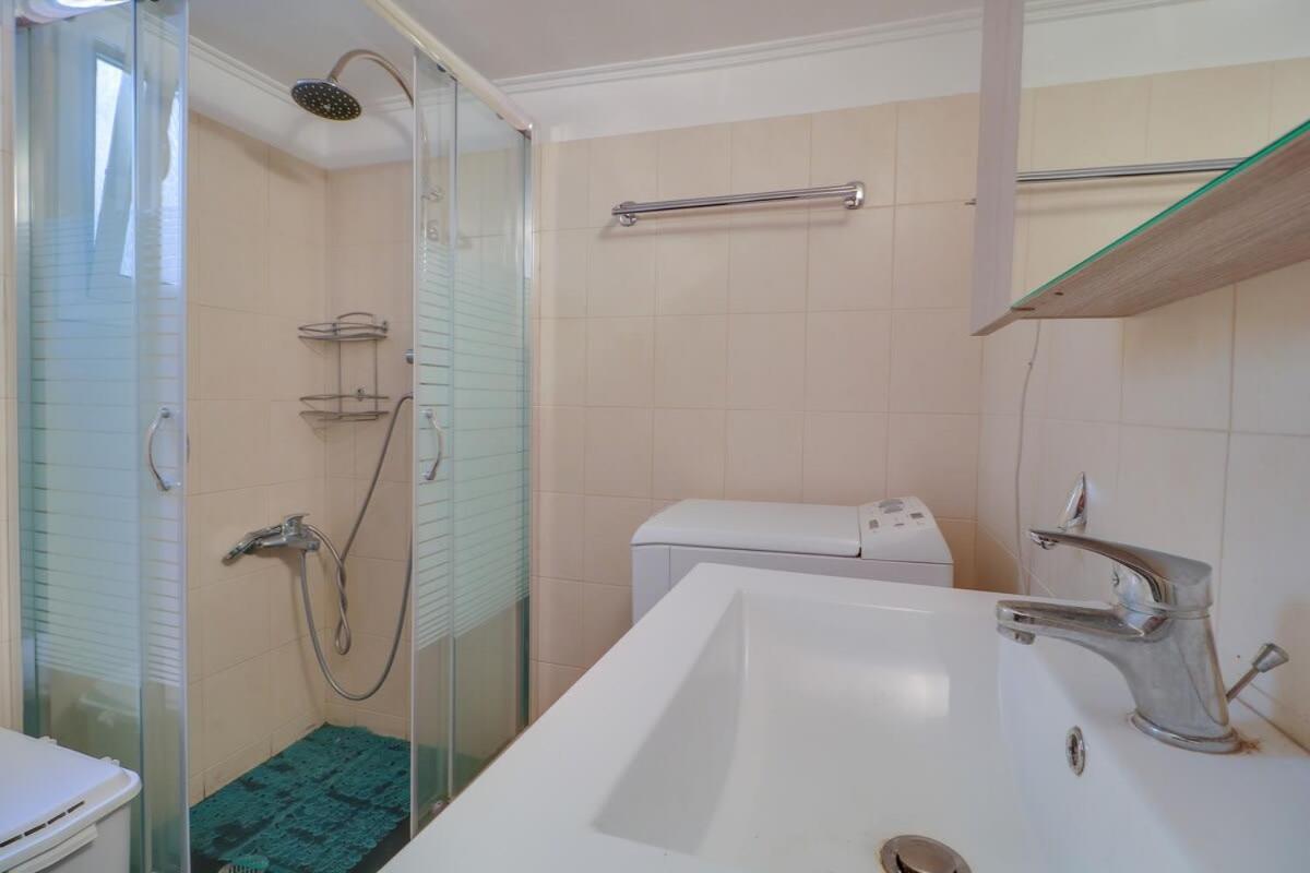 אתונה Topfloor Central Apt With Urban Views,3' To Metro מראה חיצוני תמונה